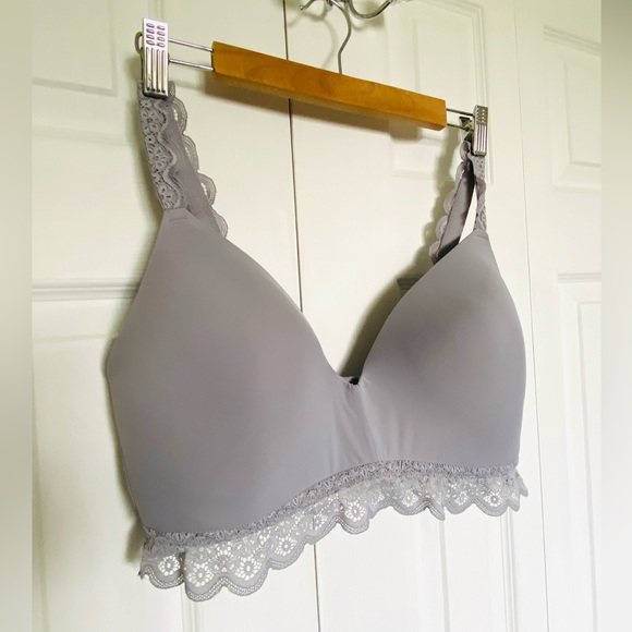 Aerie Wireless Bralette - Lilac, Size 38DD - Picture 2 of 4